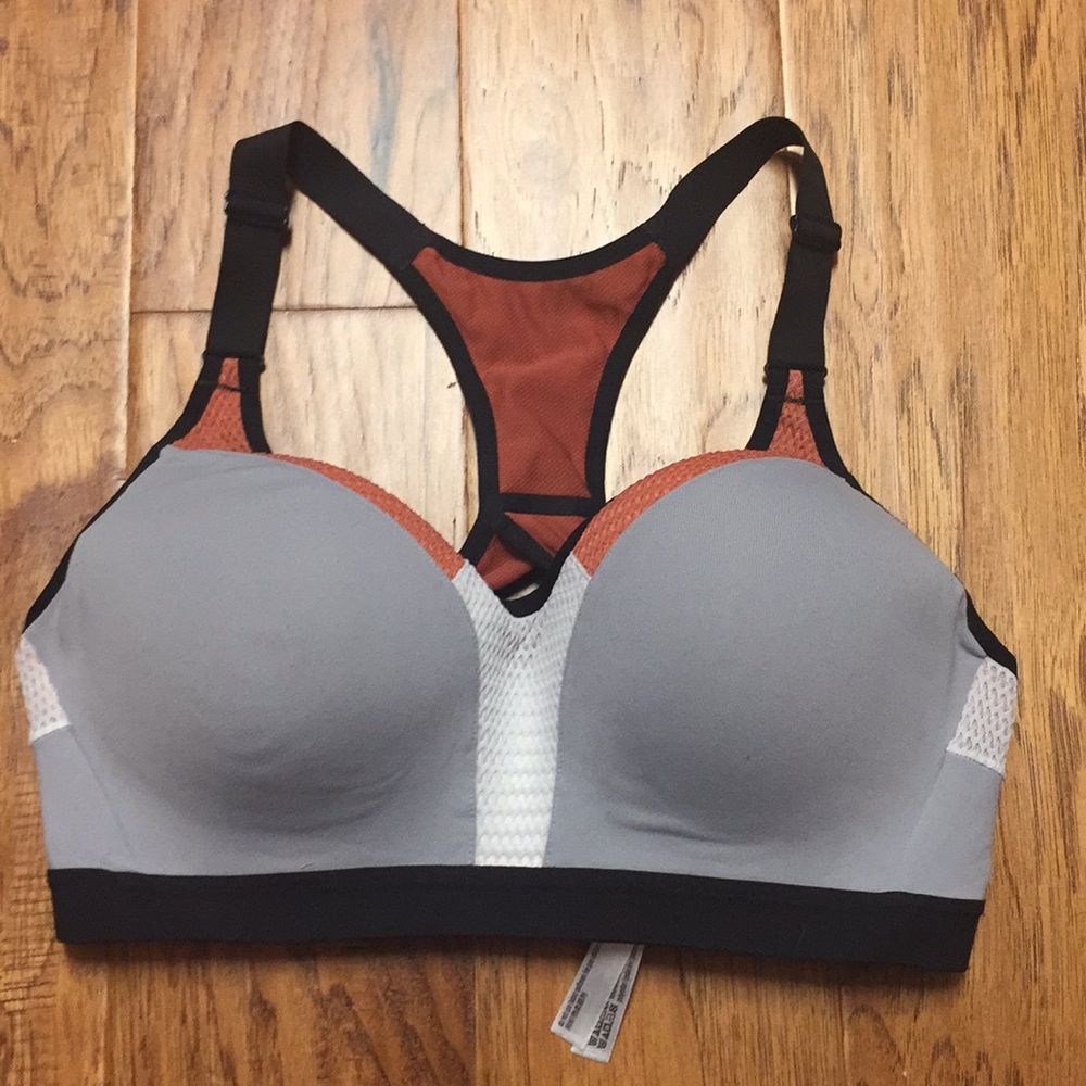 Victoria's Secret Sports Bra Size 34D